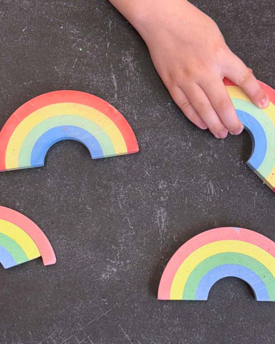 Little twee play wee double rainbow connection sidewalk chalk