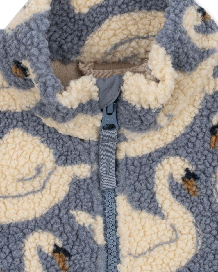 jody teddy vest in swan