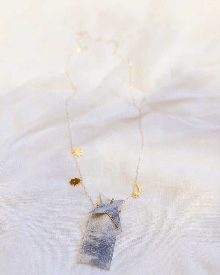 Little atsuyo et akiko accessories amulet crystal necklace in tie dye gray
