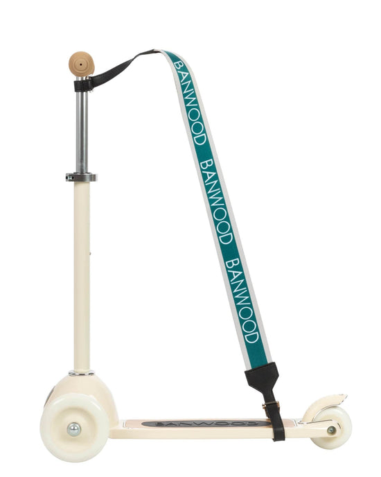 Little banwood play banwood carry strap in green-in store