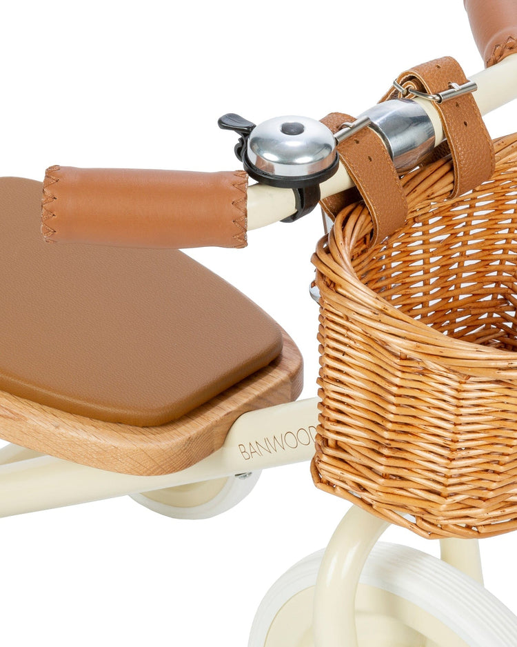 Little banwood play banwood trike in cream