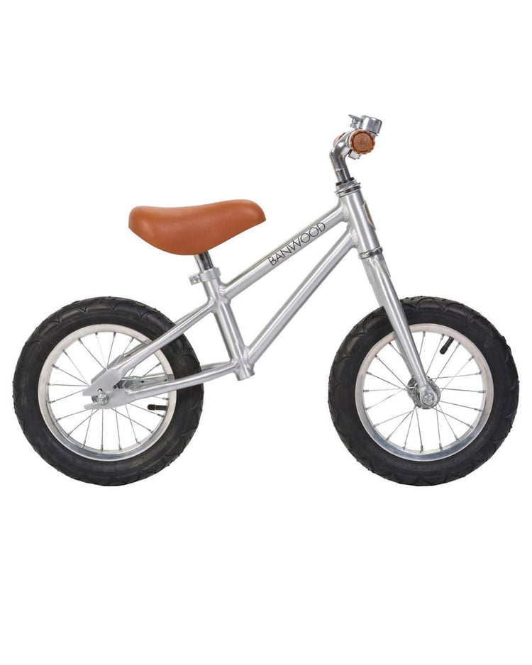 Little banwood play first go! balance bike in chrome