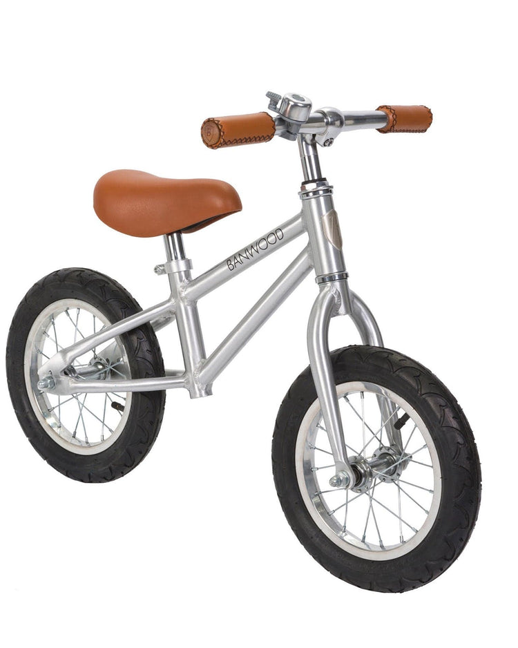 Little banwood play first go! balance bike in chrome