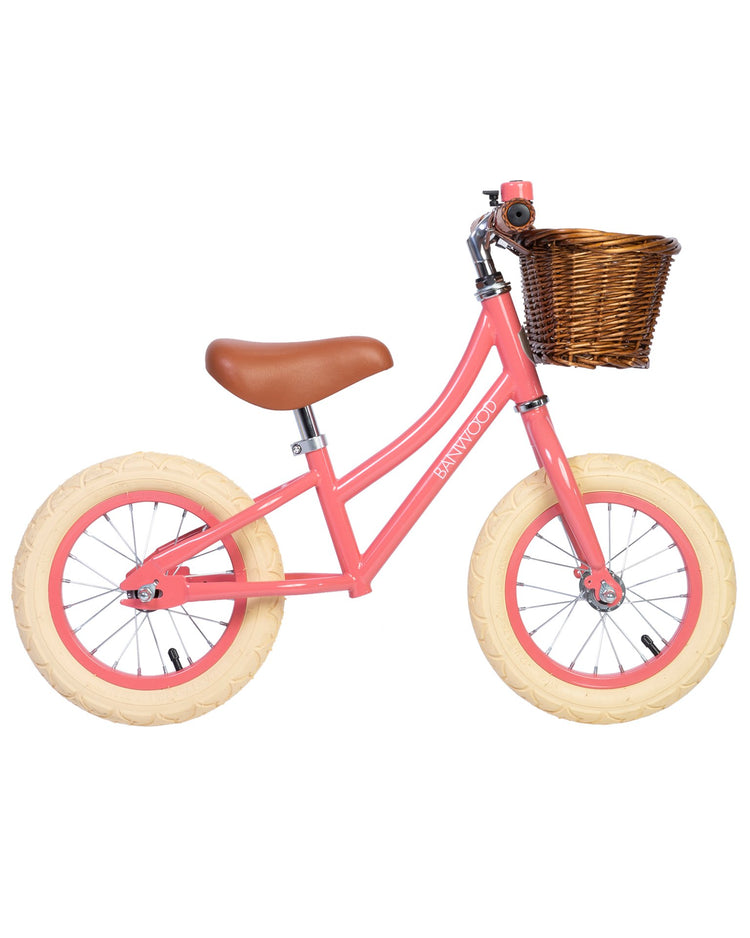 Little banwood play first go! balance bike in coral