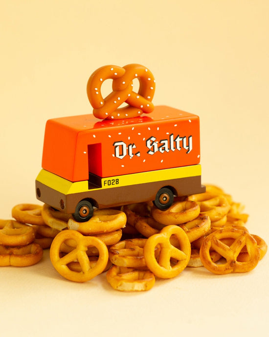 Little candylab play dr. salty pretzel candycar