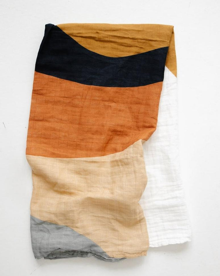 Little clementine kids room sunset swaddle
