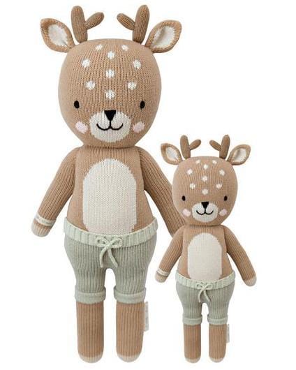 Two knitted fawn plush toys, designed for children, one larger and one smaller, standing upright against a white background.