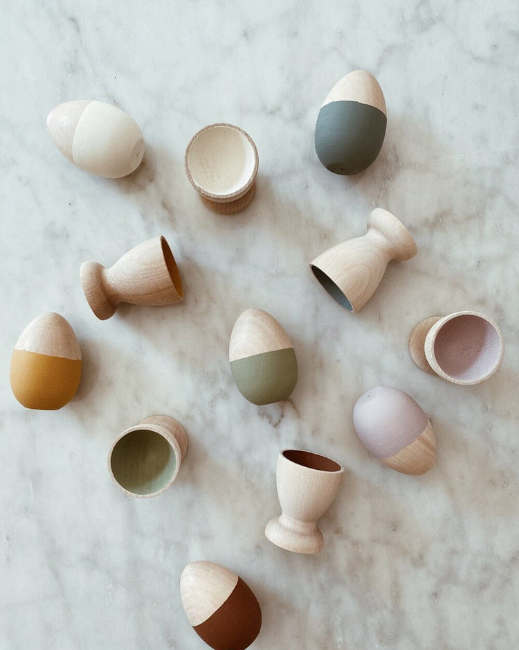 Little elm + otter play egg + cup sorting set in natural tones