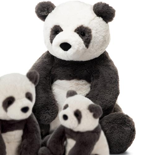 Little jellycat play huge harry panda cub