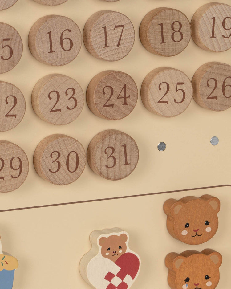 Little konges sløjd play kids calender fsc in nature