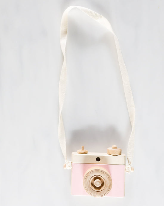 Little little rose & co. play classic camera in pink