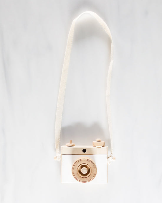 Little little rose & co. play classic camera in white