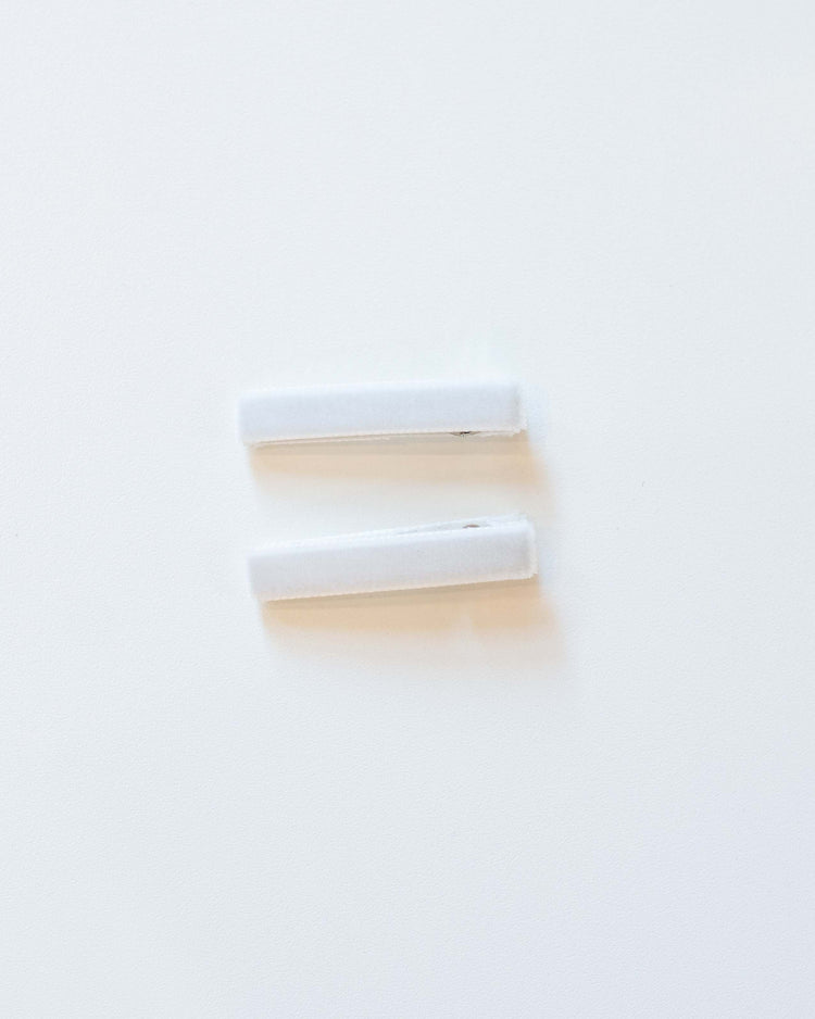 Little lululuvs accessories velvet bar clips in snow