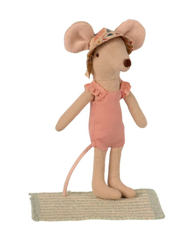 Little maileg play beach set for big sister mouse