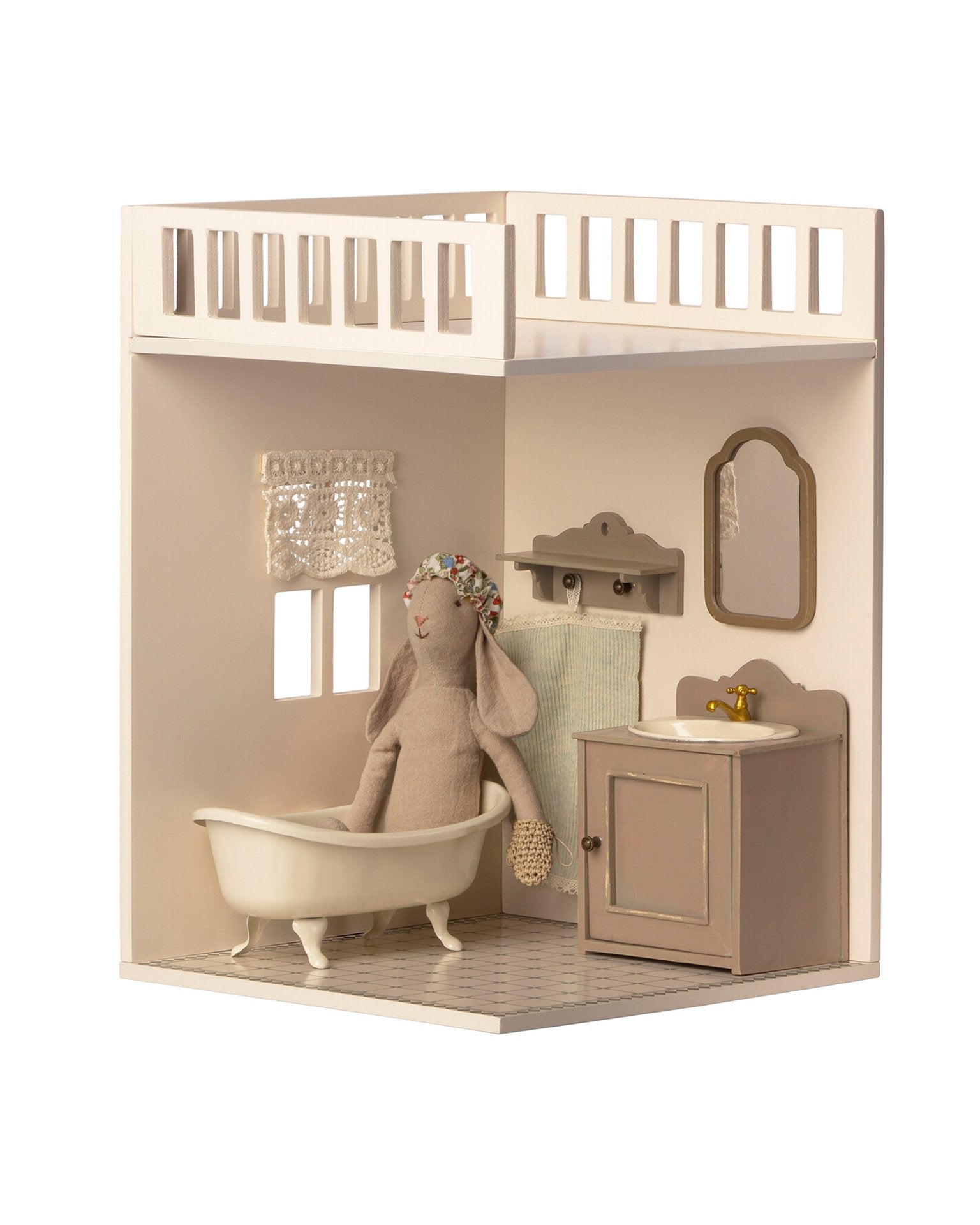 Little maileg play house of miniature bathroom