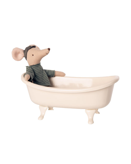 Little maileg play miniature bathtub