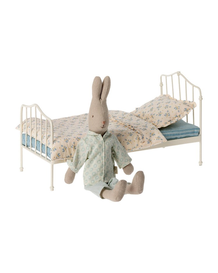 Little maileg play miniature bed in blue