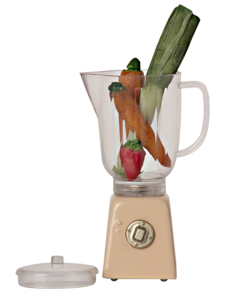 Little maileg play miniature blender in powder
