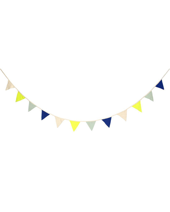 Little meri meri room Blue Knit Bunting