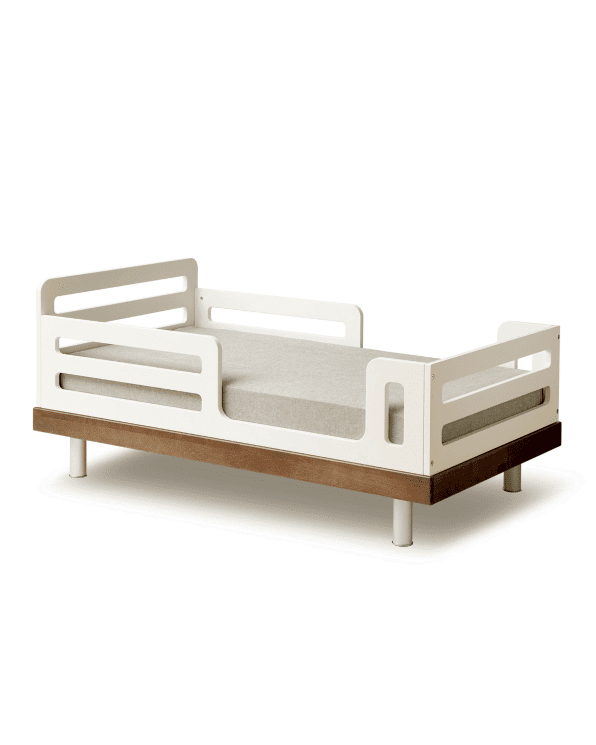 Little oeuf room Classic Toddler Bed in Walnut