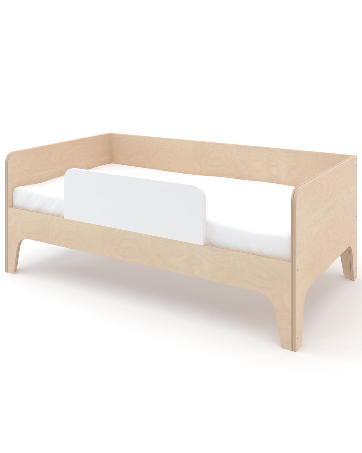 Little oeuf room perch toddler bed in birch