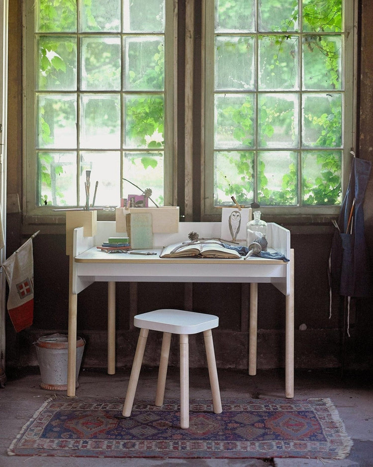 Little oeuf room square stool in white + birch