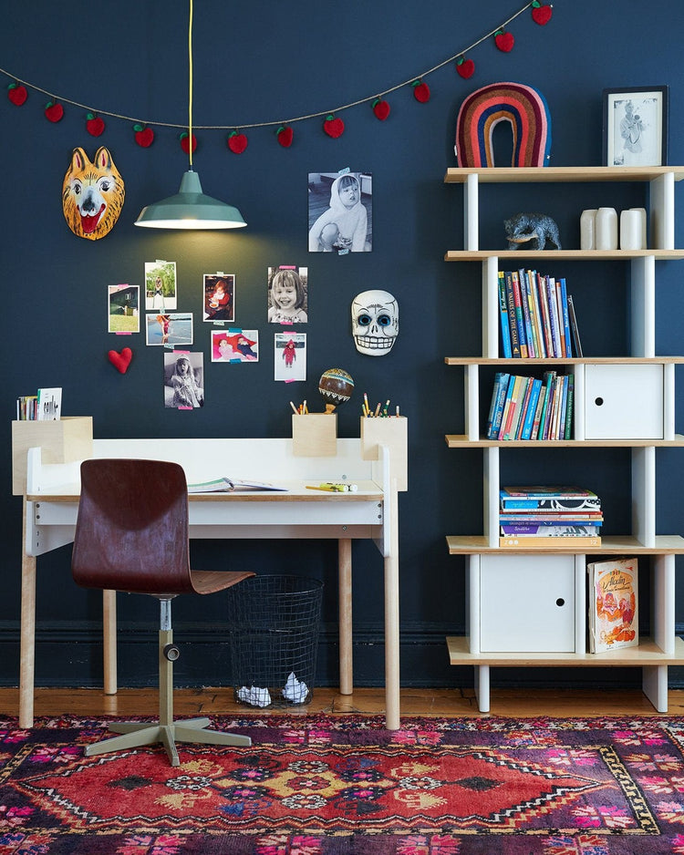 Little oeuf room vertical mini library in birch