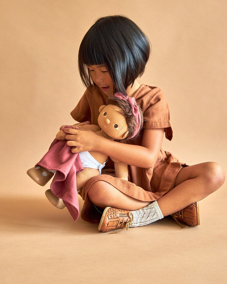 Little olli ella play dinkum doll - sprout