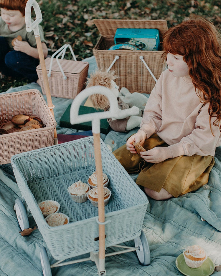 Little olli ella room rattan wonder wagon in vintage blue