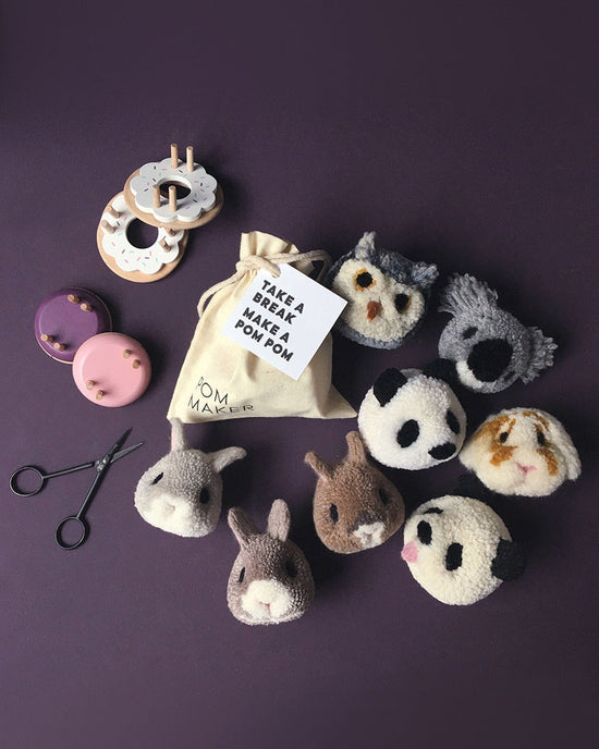 Little pom maker play macaron pom maker in lavender