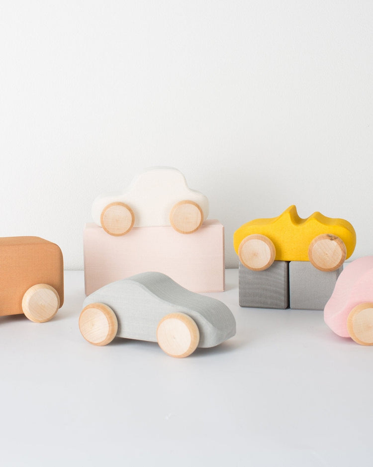 Little raduga grez play beige toy car