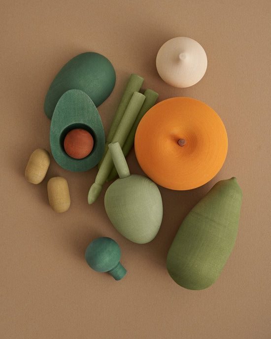 Little raduga grez play vegetables vol 2